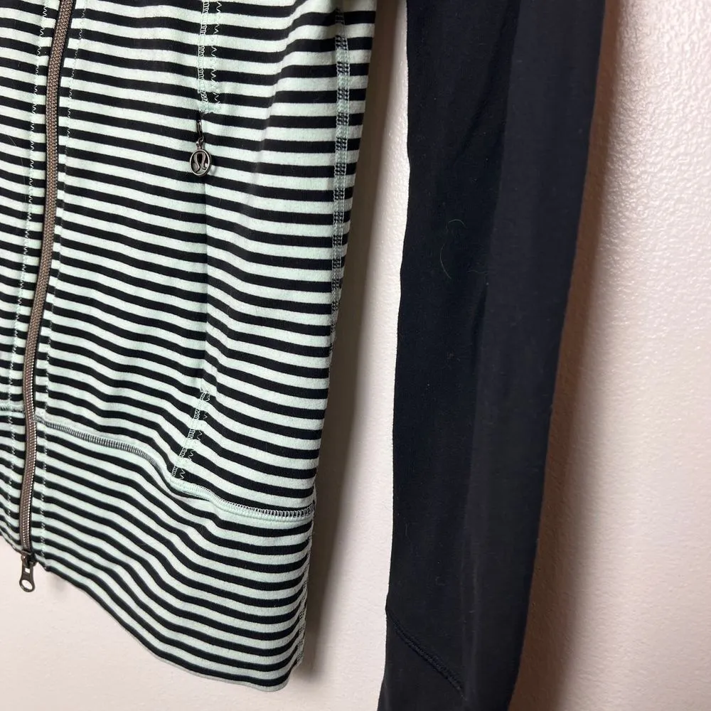 Lululemon Women's Size 4 Daily Yoga Jacket‎ Striped Full-Zip Athletic Mint Black - Image 3