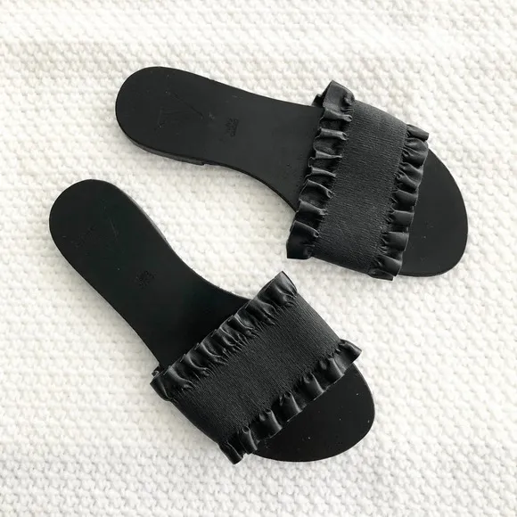 Rigenerato Victor Black Leather Ruffle Trim Simple Slide Slip On Sandals 37 Size 6 - Image 6