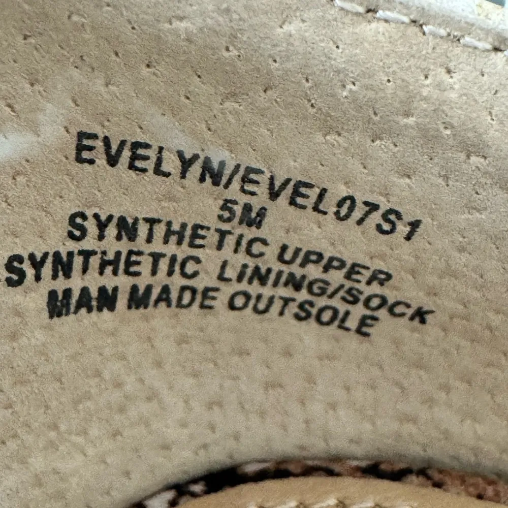 Steve Madden Evelyn Beige Snake stiletto Pointed Toe Pumps heels size 5 - Image 11