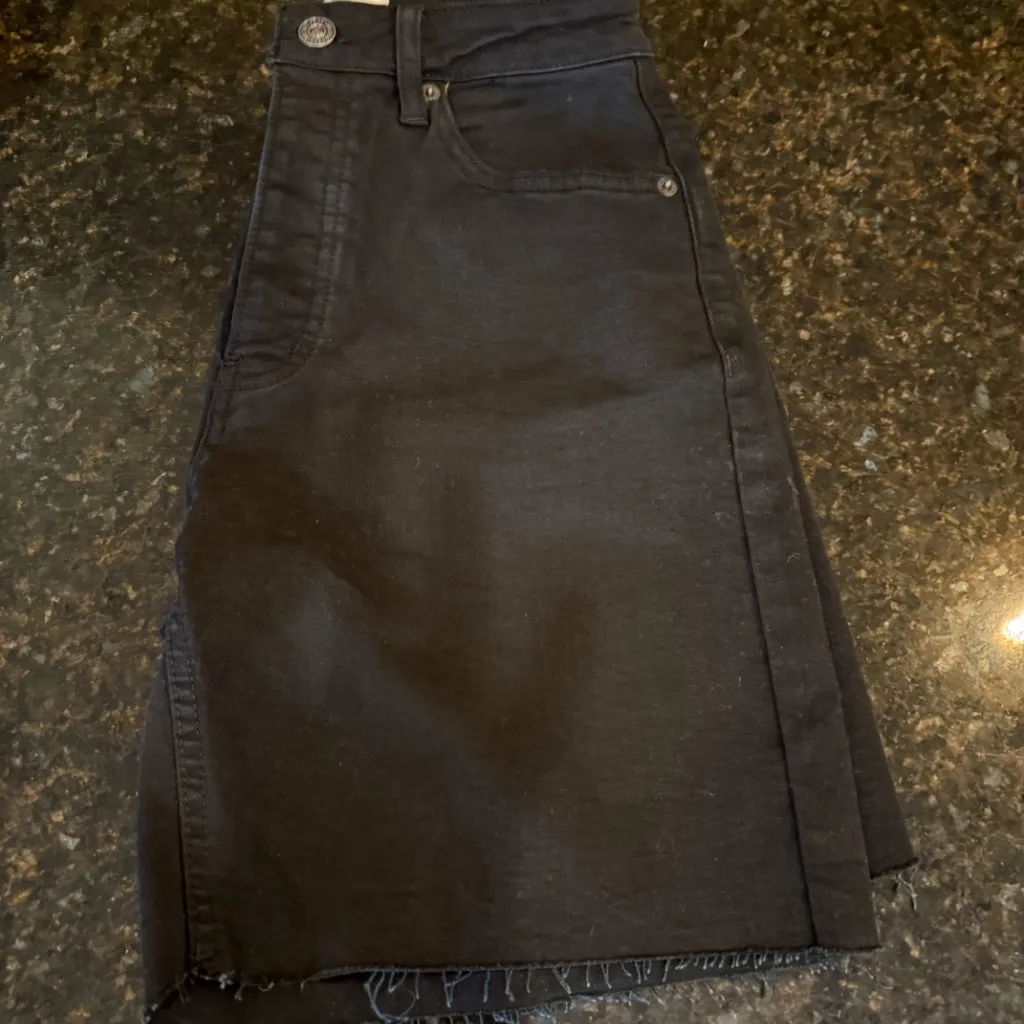 We The Free  CRVY Black Denim Shorts - Image 4