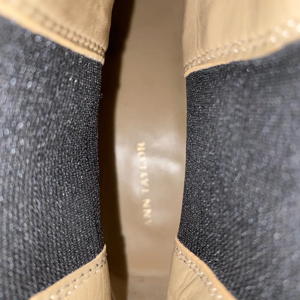 Elegant Black Suede Ankle Boots Ann Taylor - Image 6