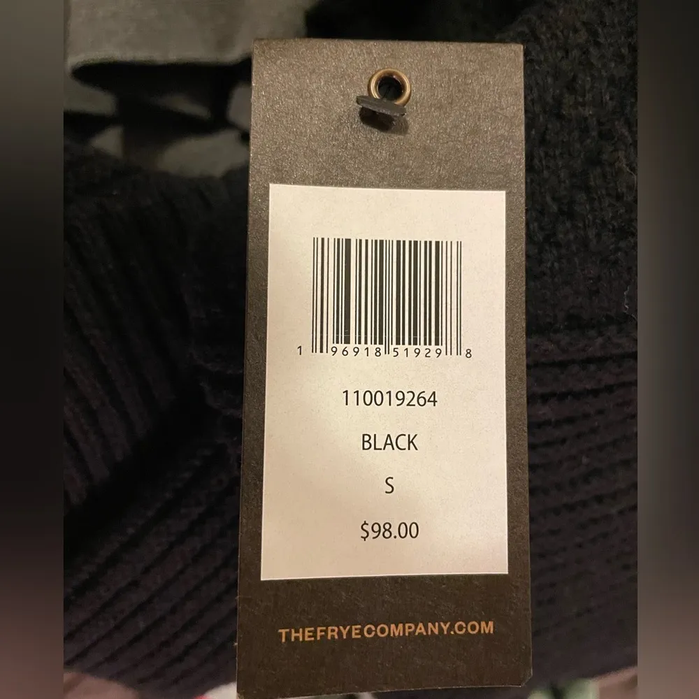 Frye  women’s Textured Stitch cardigan NWT size S - Image 4