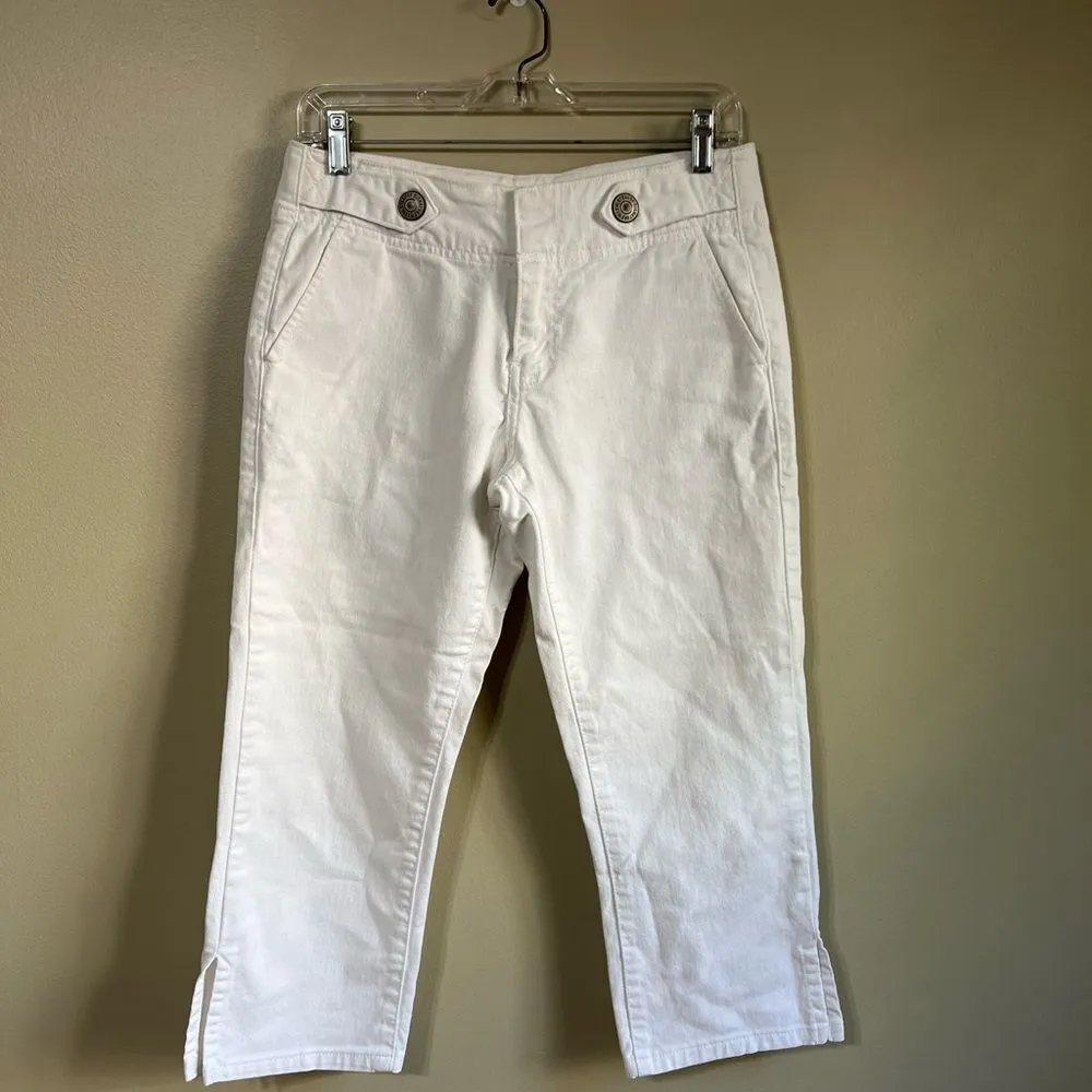 Levi’s white capri pants 4 - Image 2