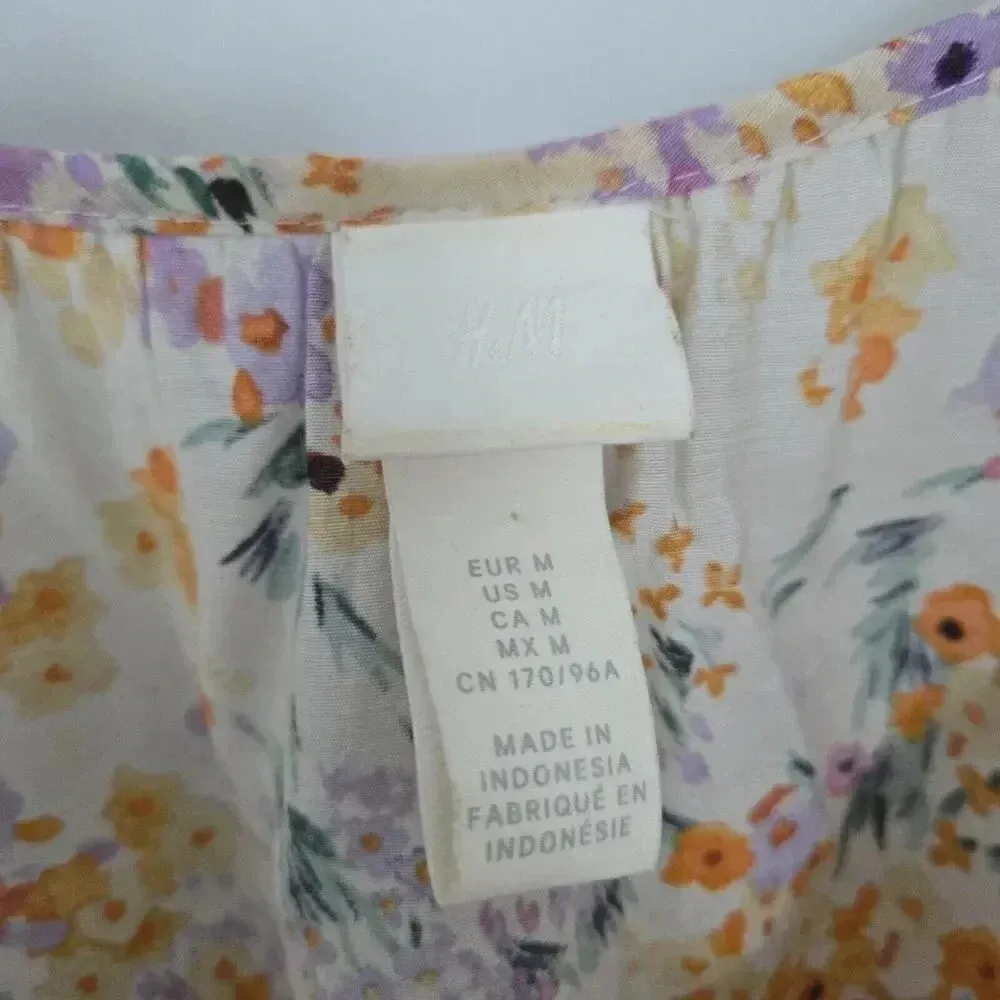 H&M Airy Dress Cream Floral Dress size Medium‎ - Image 6