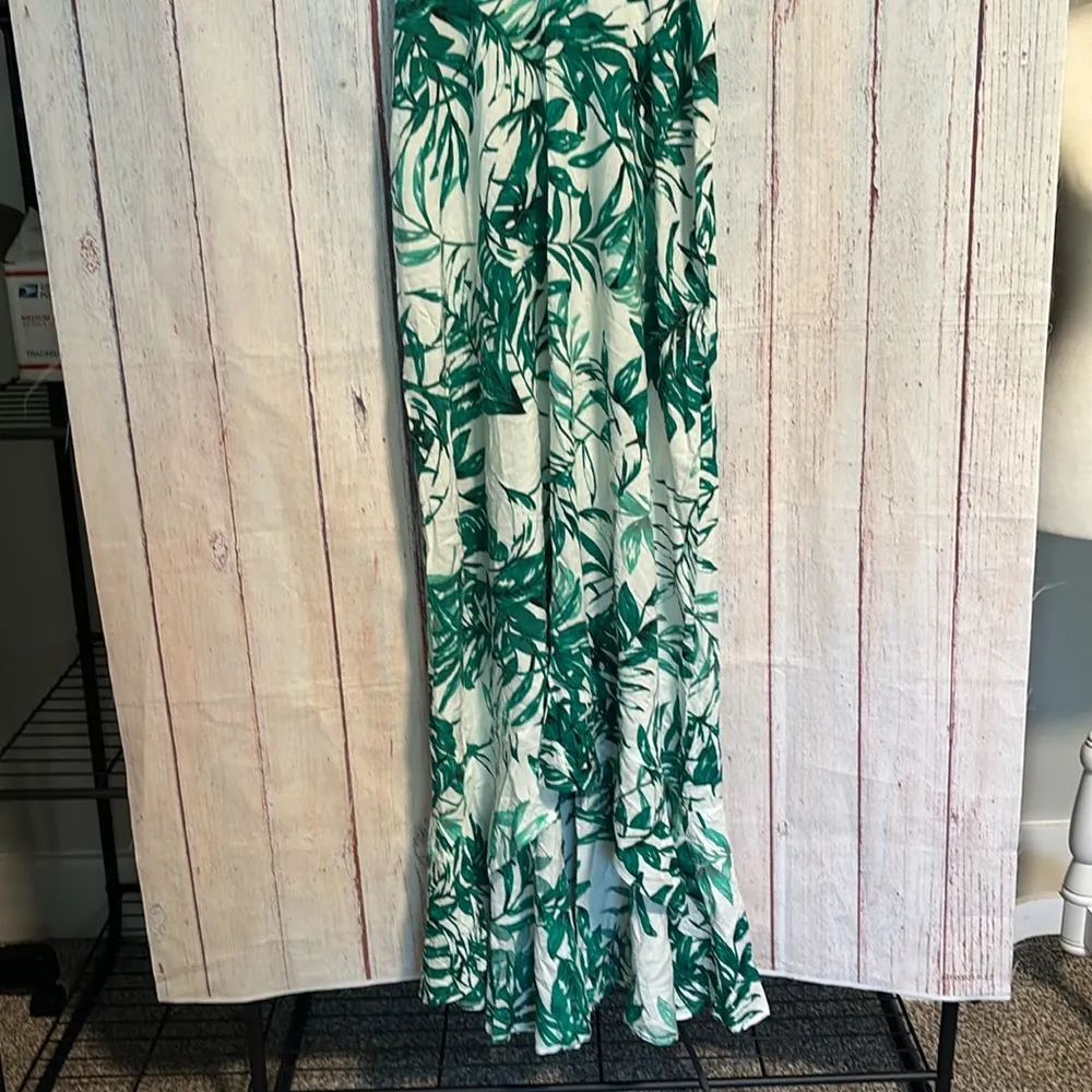 NWT Boho Me Green Leaf Print Women's Dress - Image 3