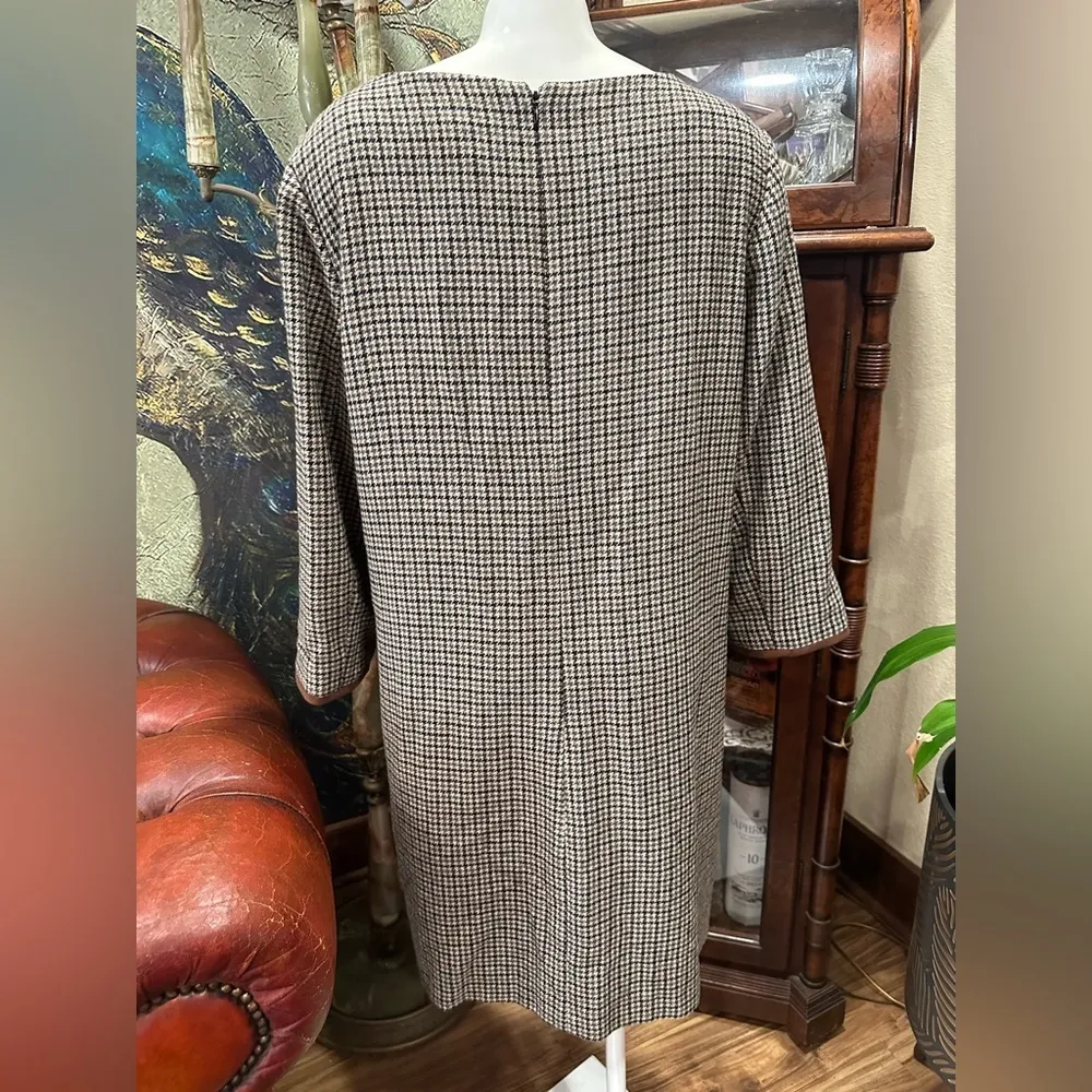 NWT PRESTON & YORK HOUNDSTOOTH TAN COLOR DRESS long sleeve with front pockets - Image 2