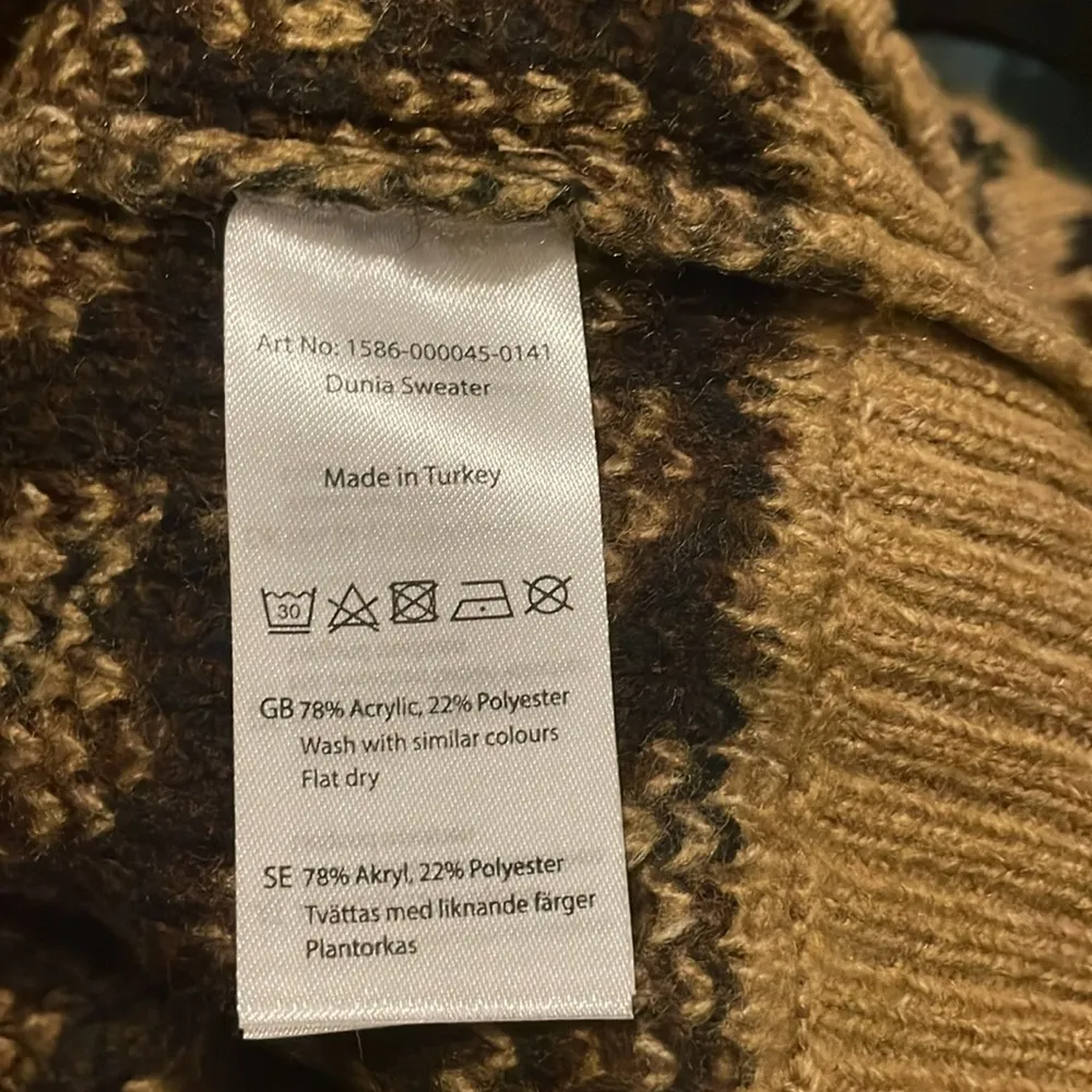 XLE Dunia Sweater The Label By Lauren Elizabeth Brown Cheetah Print Black - Image 3