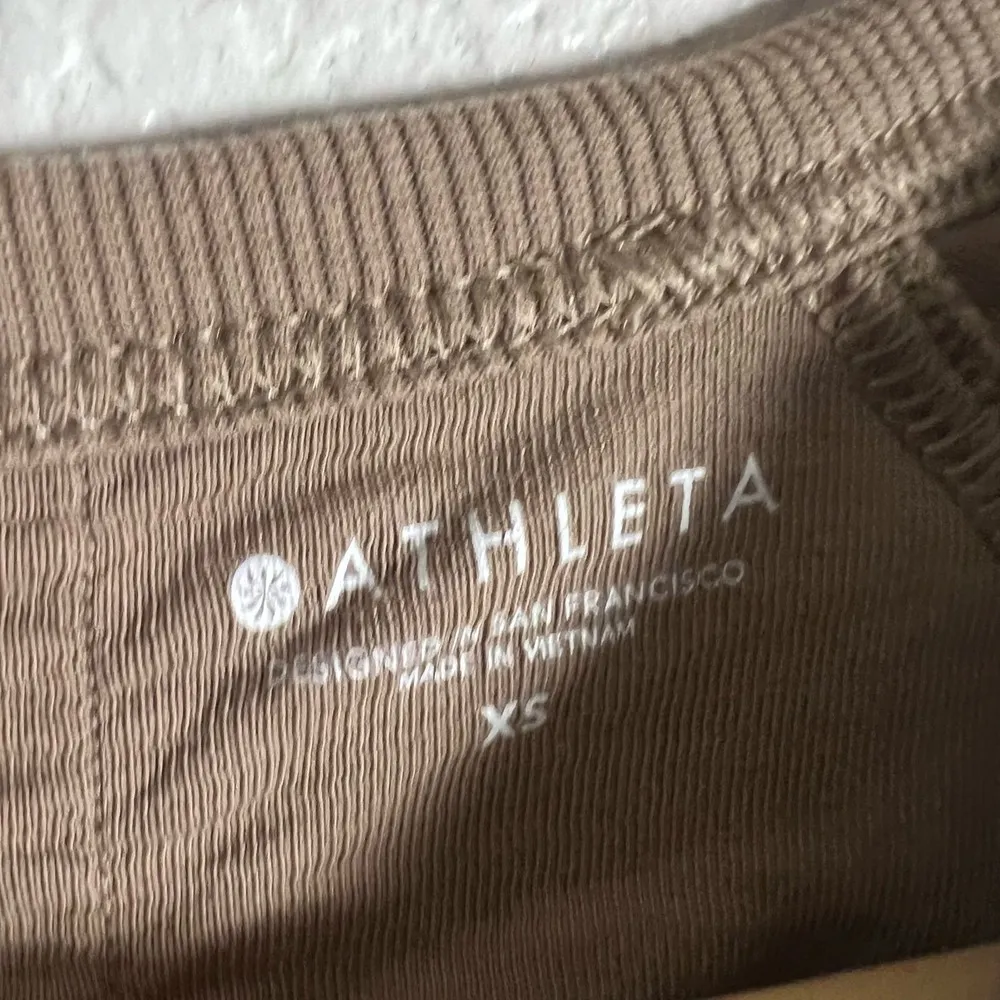 Athleta Sundown Puckered Pullover Crewneck Sweatshirt Brownstone Beige Size XS - Image 8