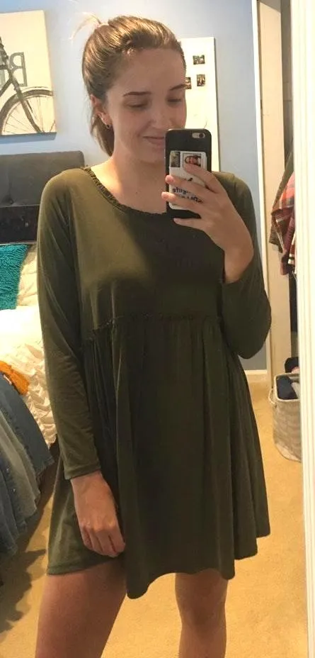 Flowy Green Dress Size M - Image 2