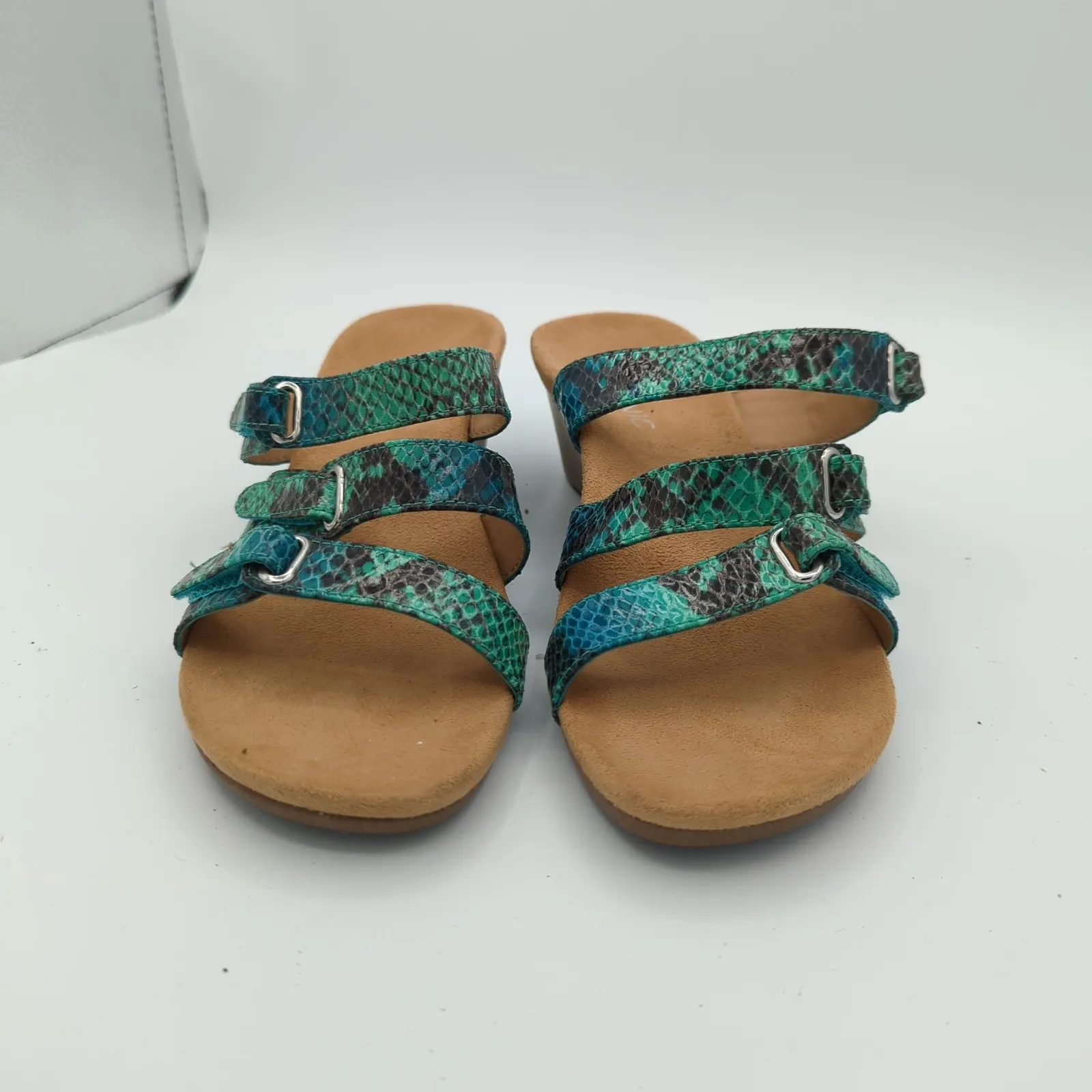 Vionic Dwyn Women's 6 Slide Wedge Sandals Teal Snake Print Adjustable Comfort - Image 3