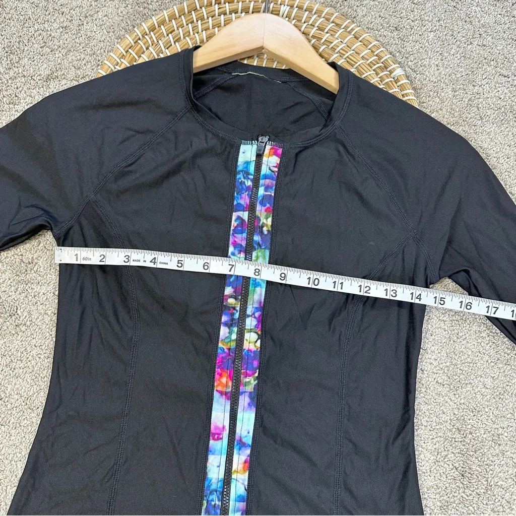 Athleta Women’s Floral Fade Ful Zip Rashguard Top Outdoor Beach in Black Size S - Image 16