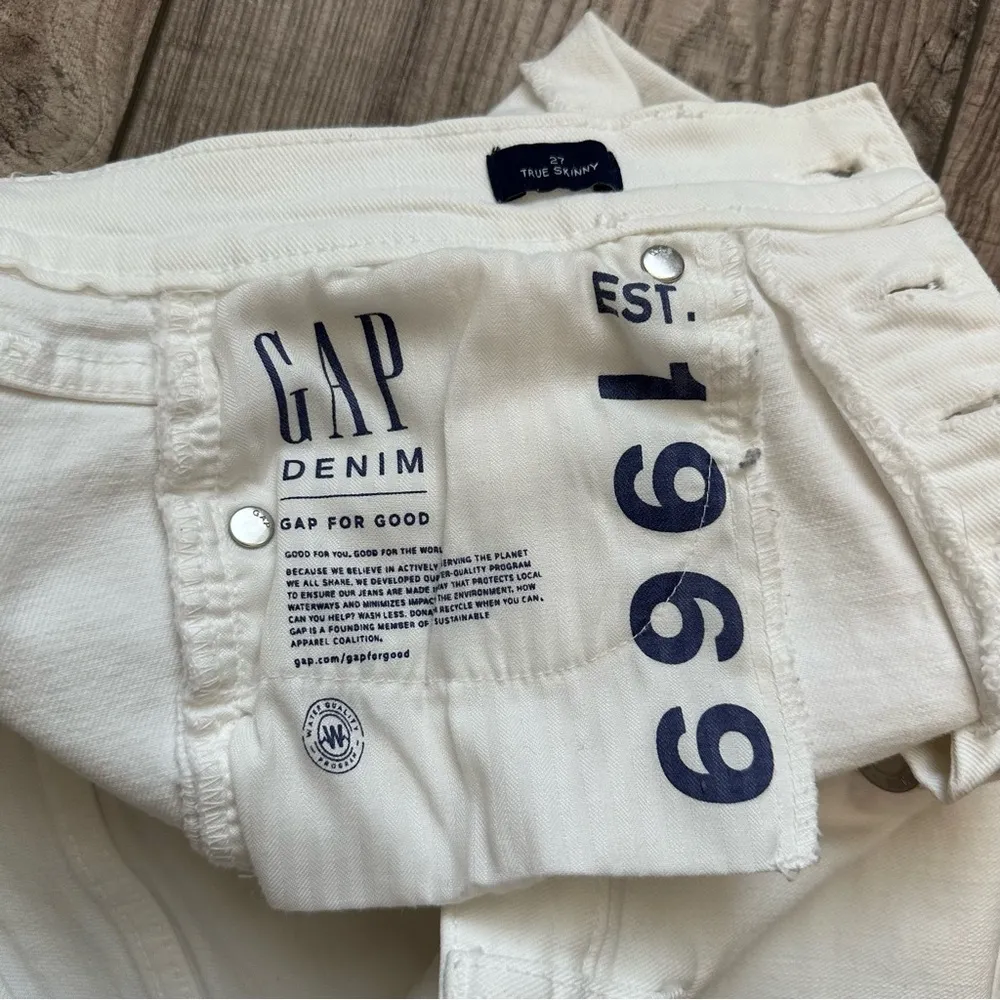 White button up reworked shorts - GAP - Image 4