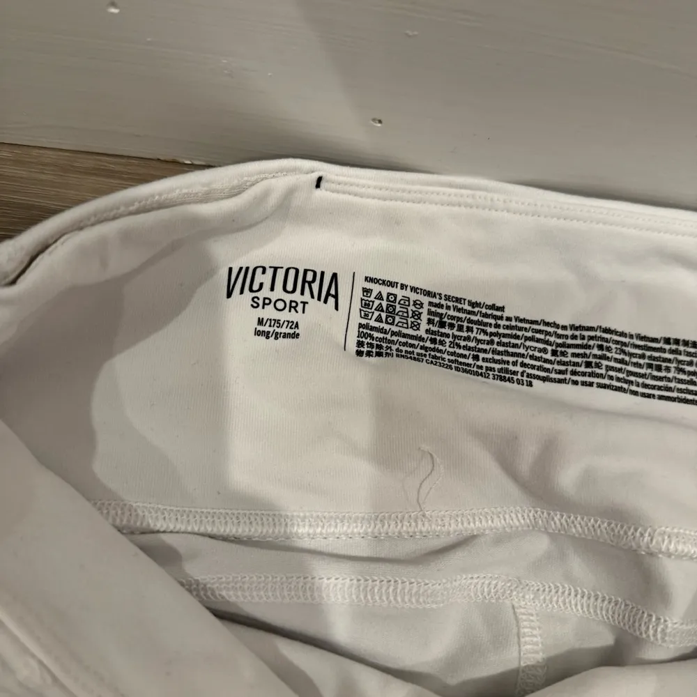 Victoria’s Secret Knockout Leggings White Mesh Medium Long - Image 5