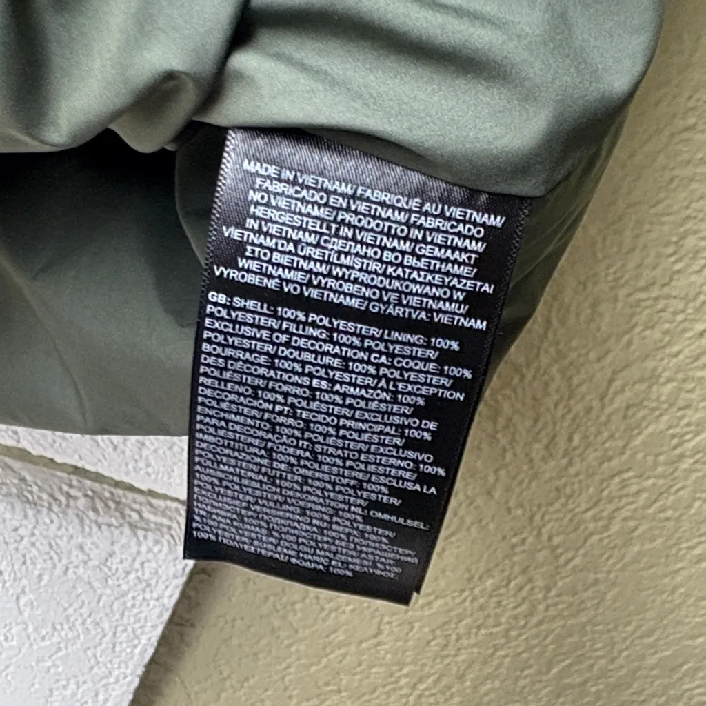 The North Face Women’s Olive Quilted Vest - Image 5