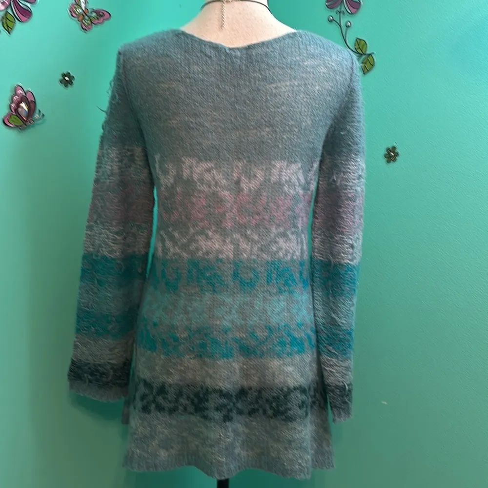 FREE PEOPLE Blue Ombre Stripe V-neck Pullover Sweater - Image 7