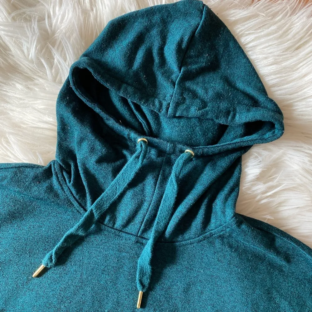 Old Navy sweater-knit pullover hoodie - Image 4