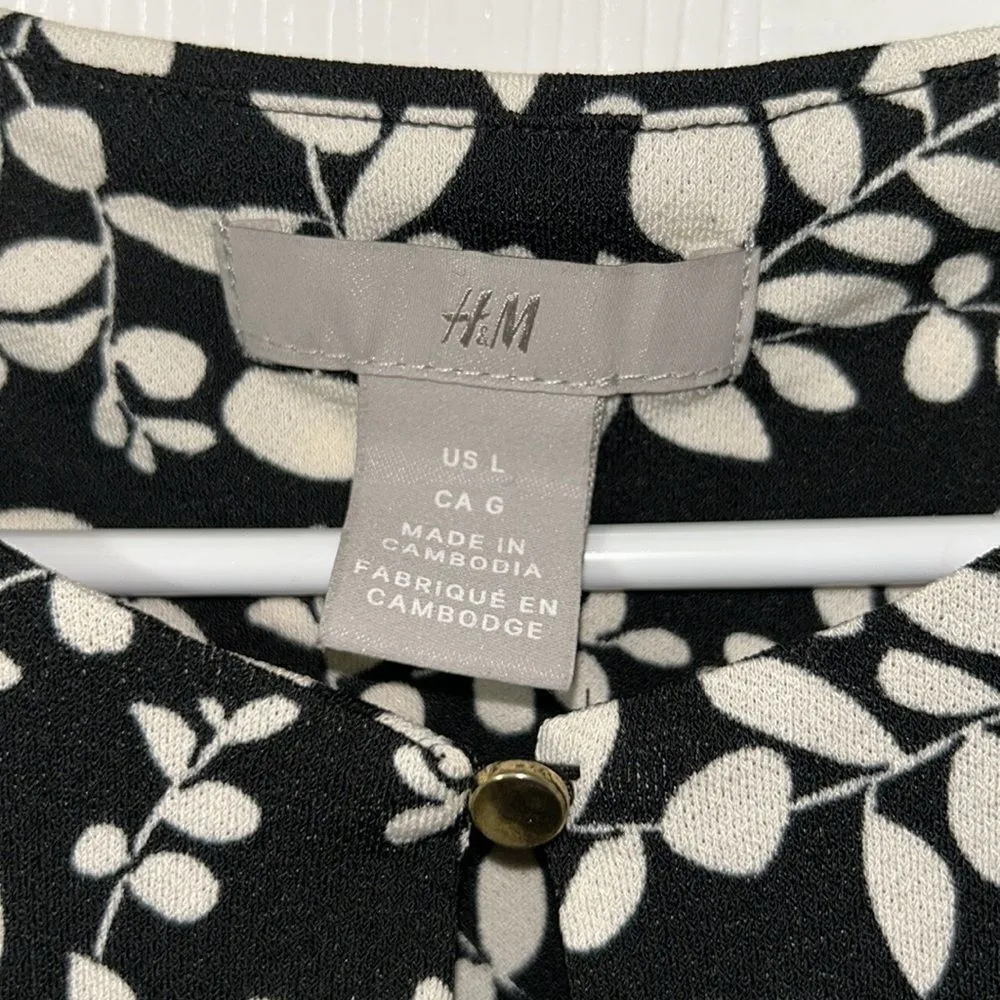 H&M Black & White Floral Print Stretchy Tie Belt Dress(Size Large) - Image 9