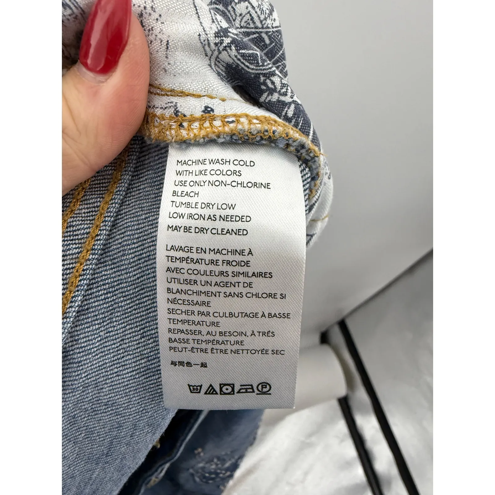 Pilcro by Anthropologie Slim Boyfriend Jeans 18W Embroidered Floral Patchwork - Image 14