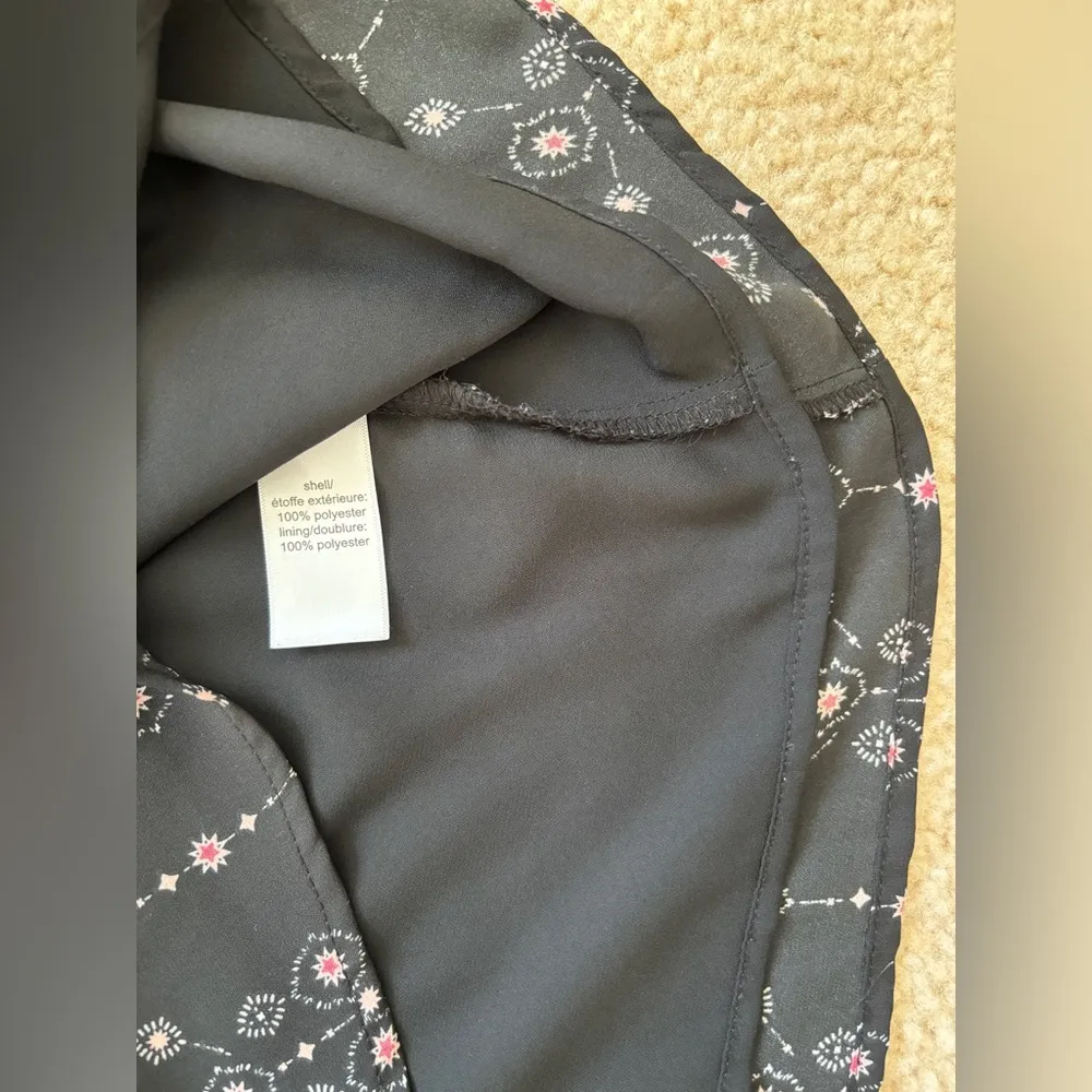 Maurices Blouse Women's Small Black Patterned Sleeveless Ladder Neckline Chiffon - Image 3