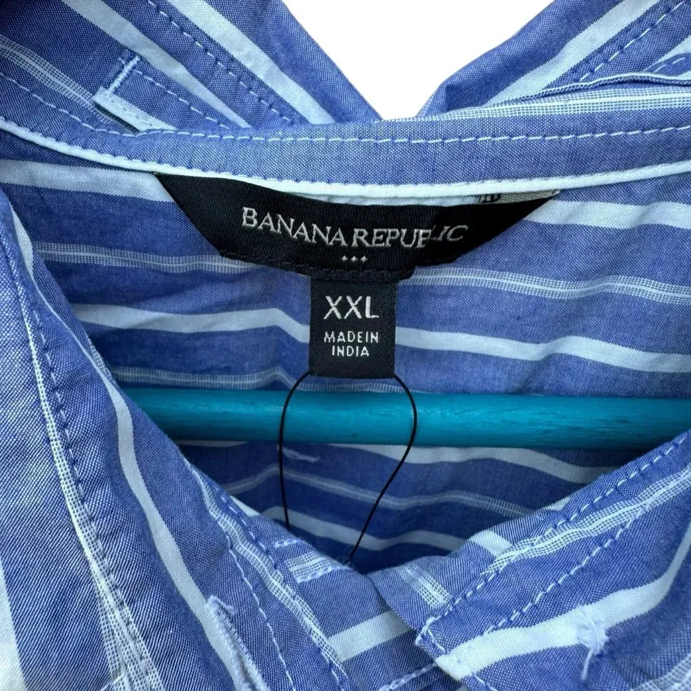 Banana Republic women's XXL blue and white striped button down long sleeve, nwt - Image 3