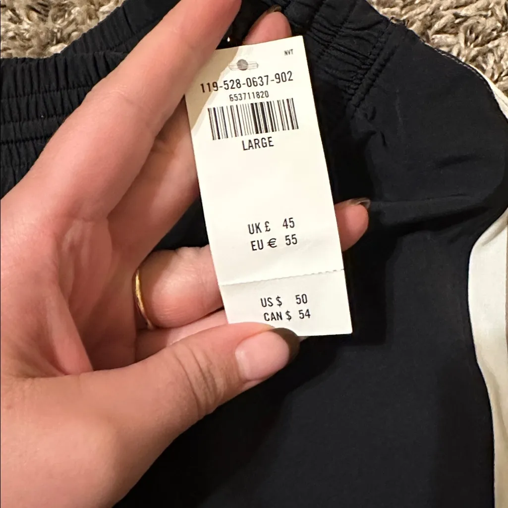 NWT YPB Abercrombie Motion TEK Workout Shorts Large Black - Image 2