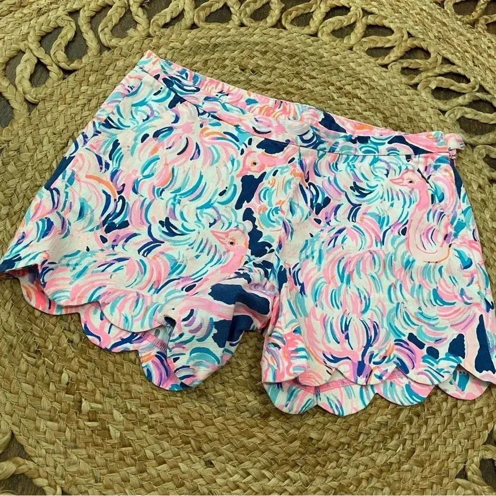 Lilly Pulitzer Size 4 Shorts Women's Pink Magnolia Scallop Hem Inseam 5” - Image 2