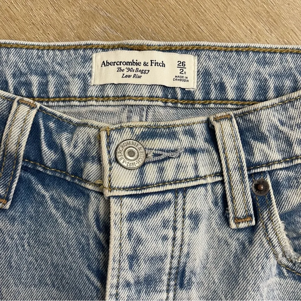 Abercrombie & Fitch The 90’s Baggie Low Rise Jeans - Image 7