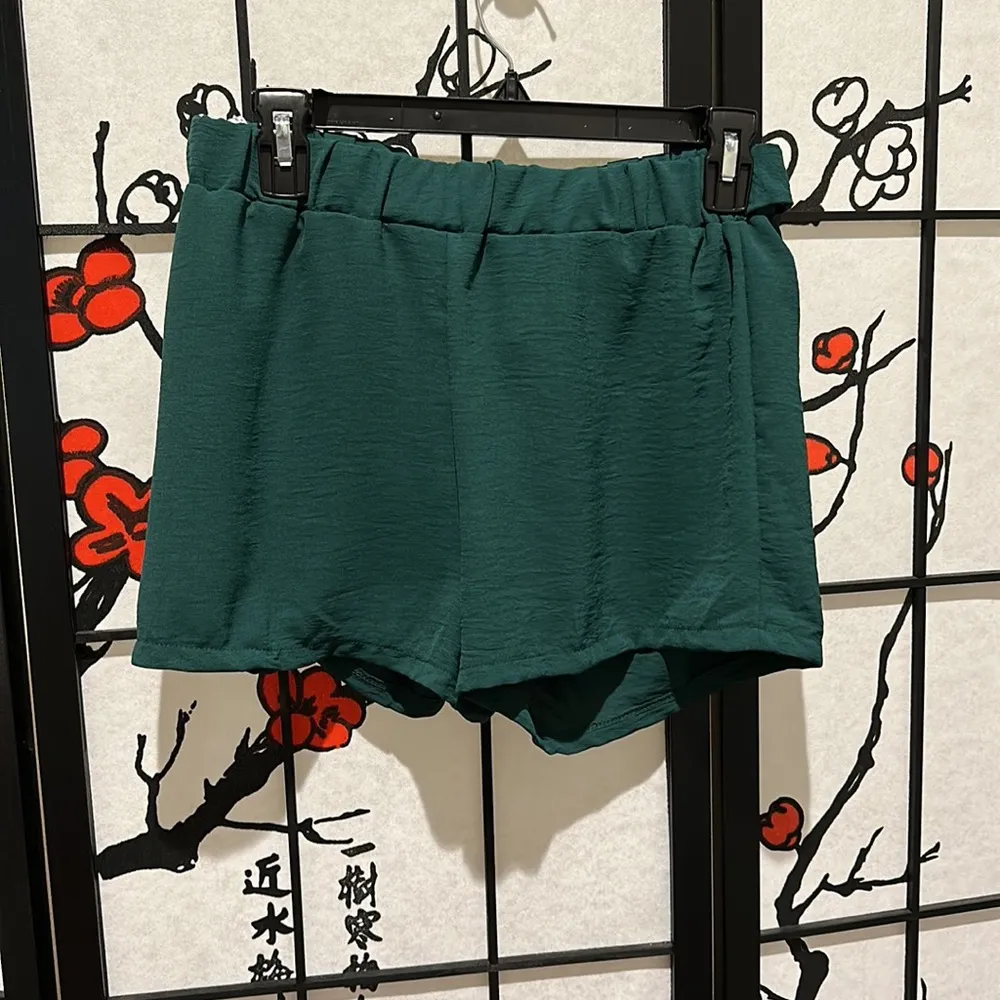 Women’s Shorts - Image 3