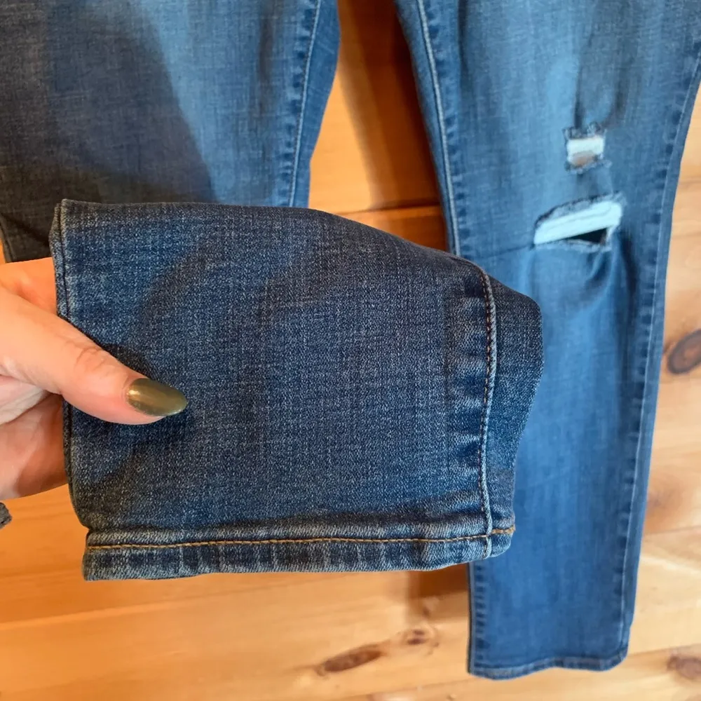 Levi’s Women’s 311 Shaping Skinny Jeans Mid Rise Tummy Slimming Hypersoft 33/30 - Image 3