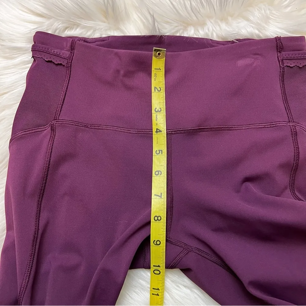 Lululemon Free Runner Crop. Size 6. EUC. In Plum. - Image 14