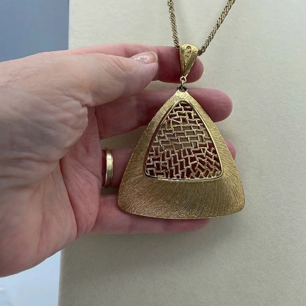 Vintage big boho triangle pendant. Gold - Image 8