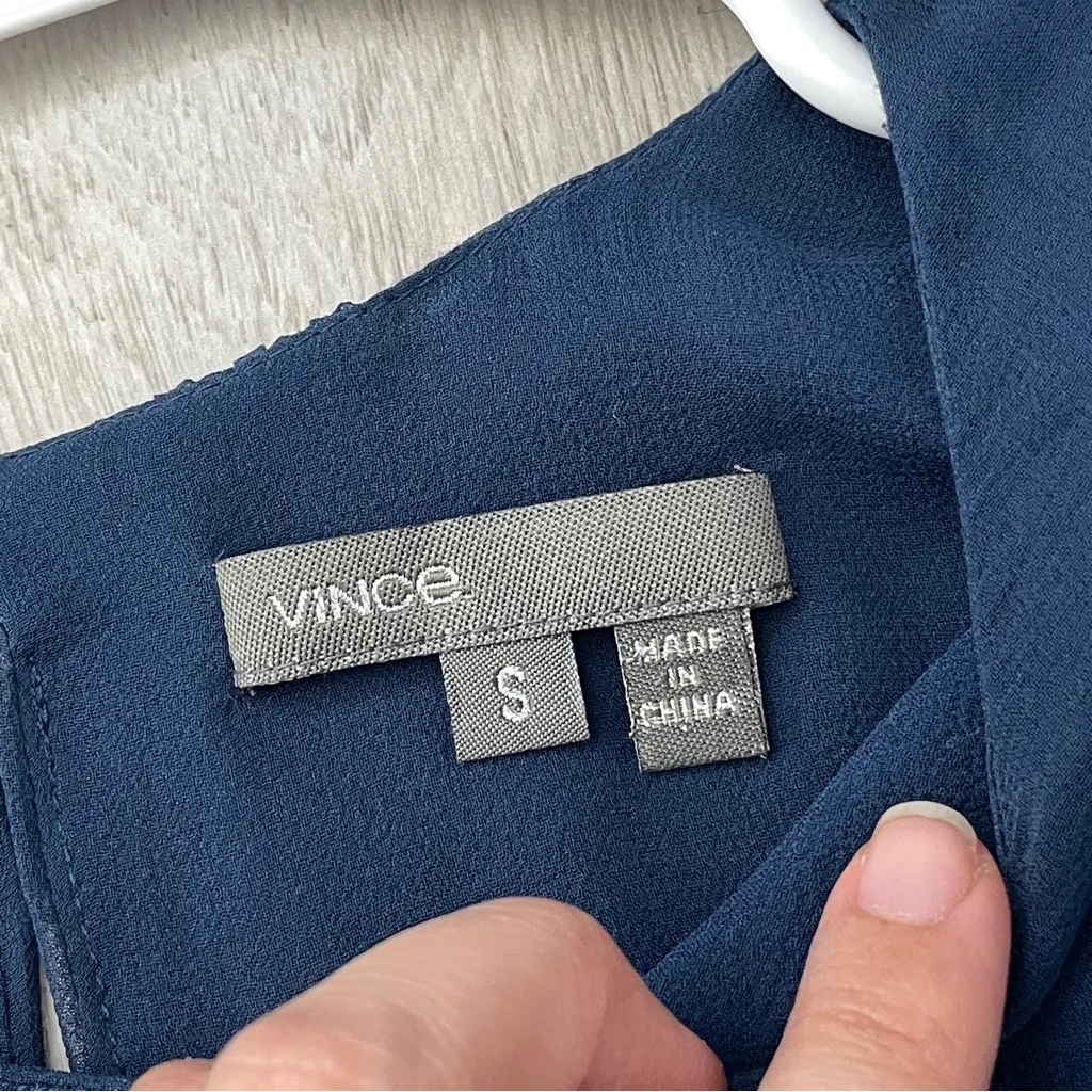 Vince Silk Blouse pleated sheer 3/4 sleeve womens Blue (small) contemporary work - Image 2