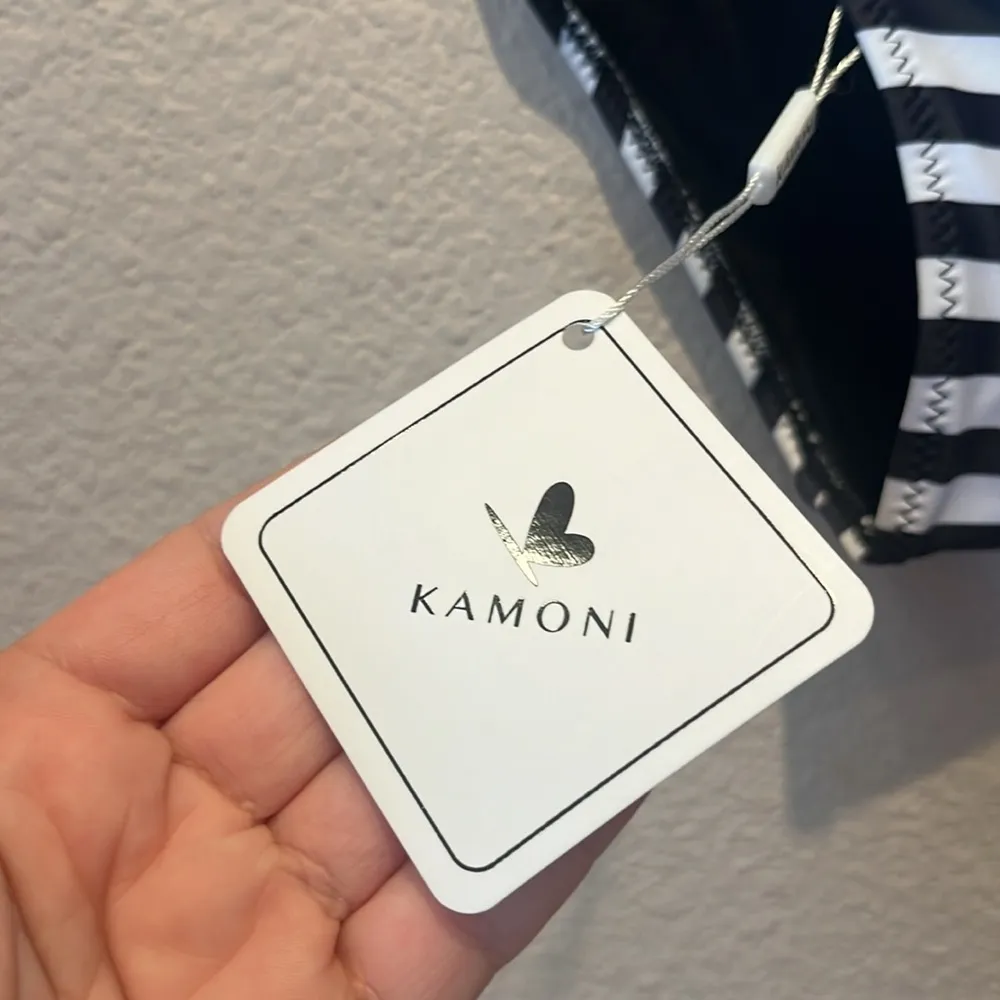 New Kamori Women’s Swim Bikini Bottoms Black White Stripes Medium NWT - Image 3