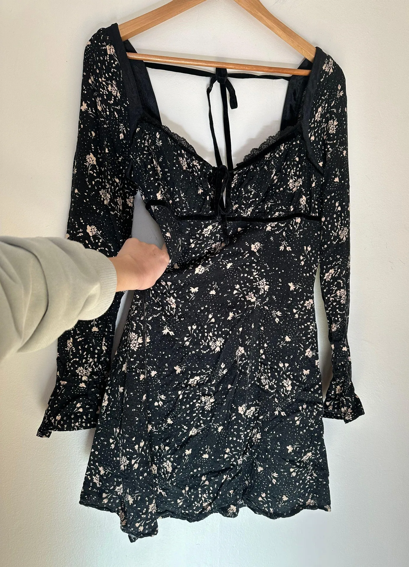 Tess Mini Dress - Image 2