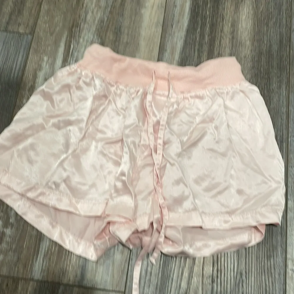 Pj Harlow Mikel Shorts - Image 2