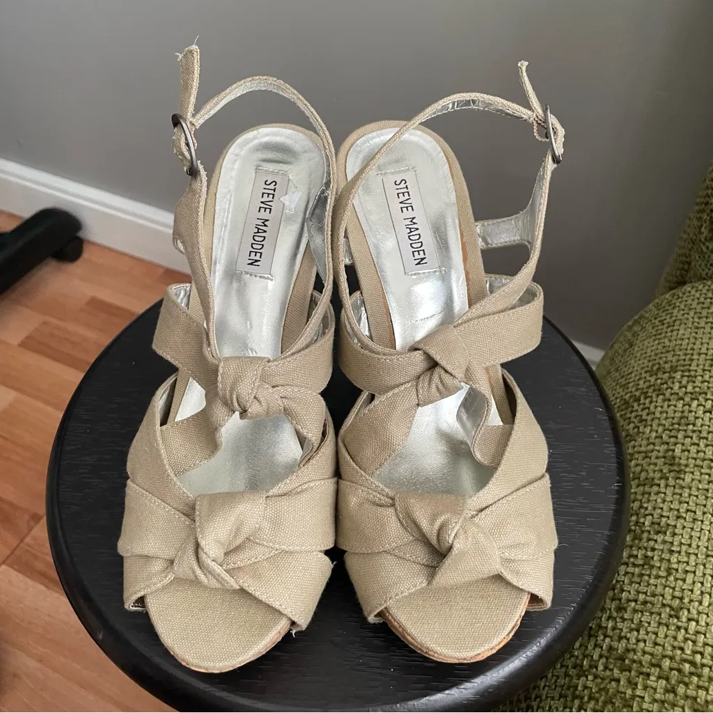 Steve Madden Carri Tan Cork Wedge Sandals Size 8 - Image 3