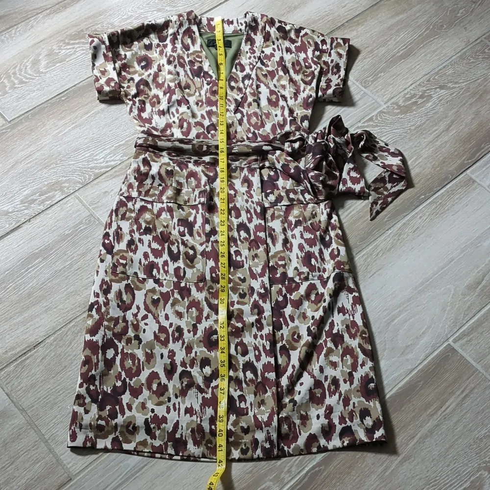 J.Crew Short Sleeve Cheetah Print Surplice V-Neck Wrap Dress with Pockets - Image 12