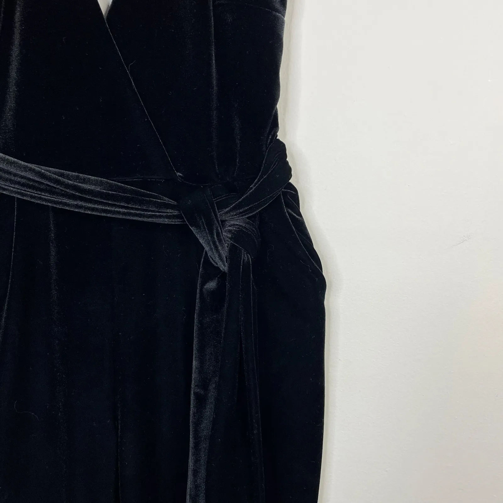 Express Black Velvet Plunge Strappy Belted Straight Leg Jumpsuit Womens 2P 2 P - Image 4