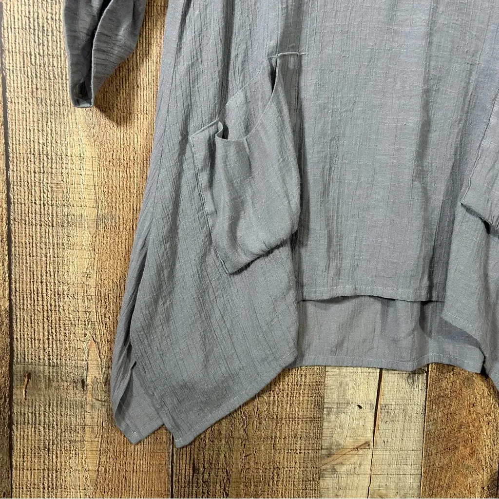 Picadilly Canada Gray Lagenlook Tunic Top M Roll Tab Sleeves Pockets Asym Hem Size M - Image 2
