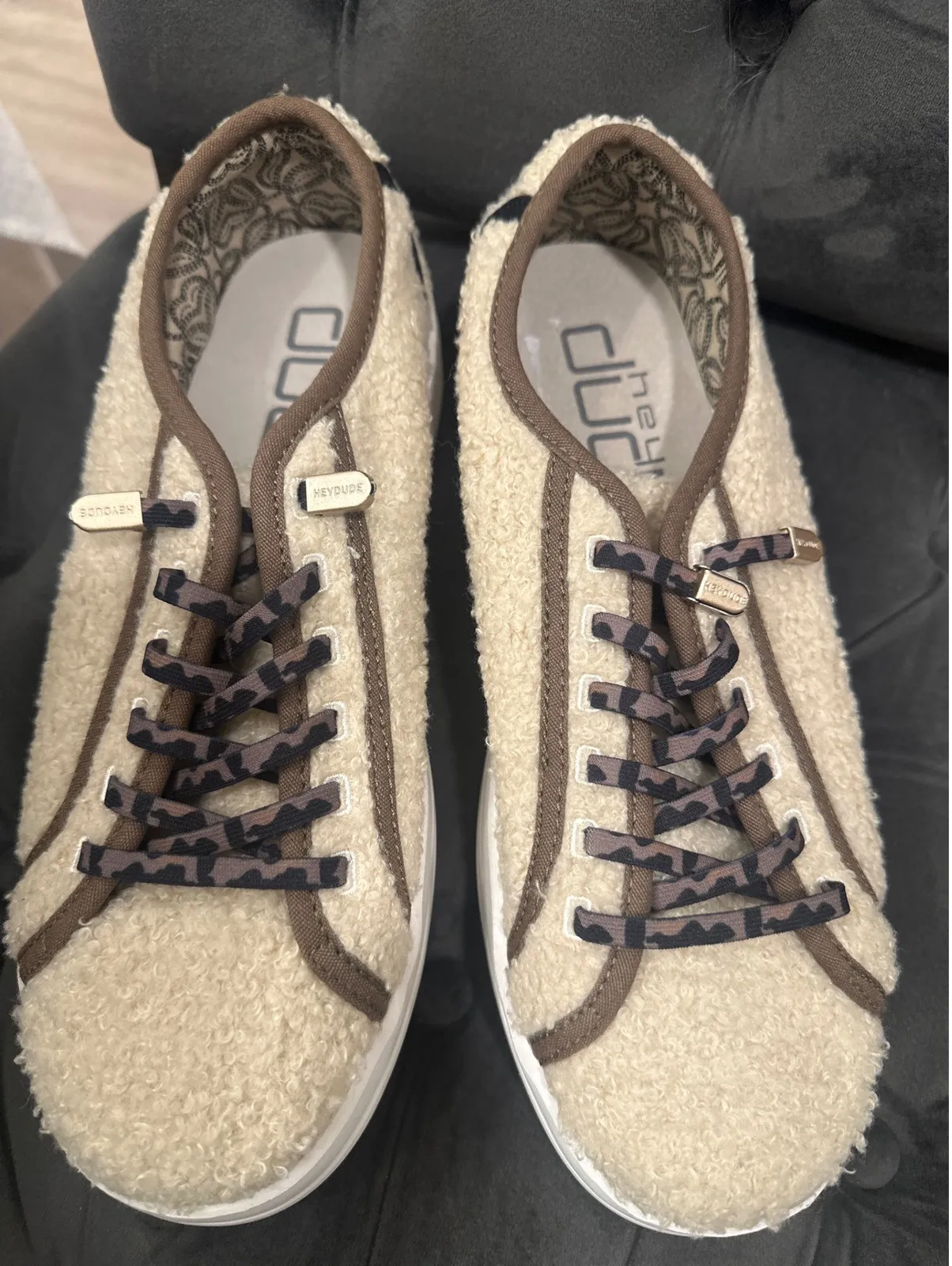 Hey Dude Karina Sherpa Lined Slip On Shoes Women's Size 8 Cozy Leopard Laces - Image 1