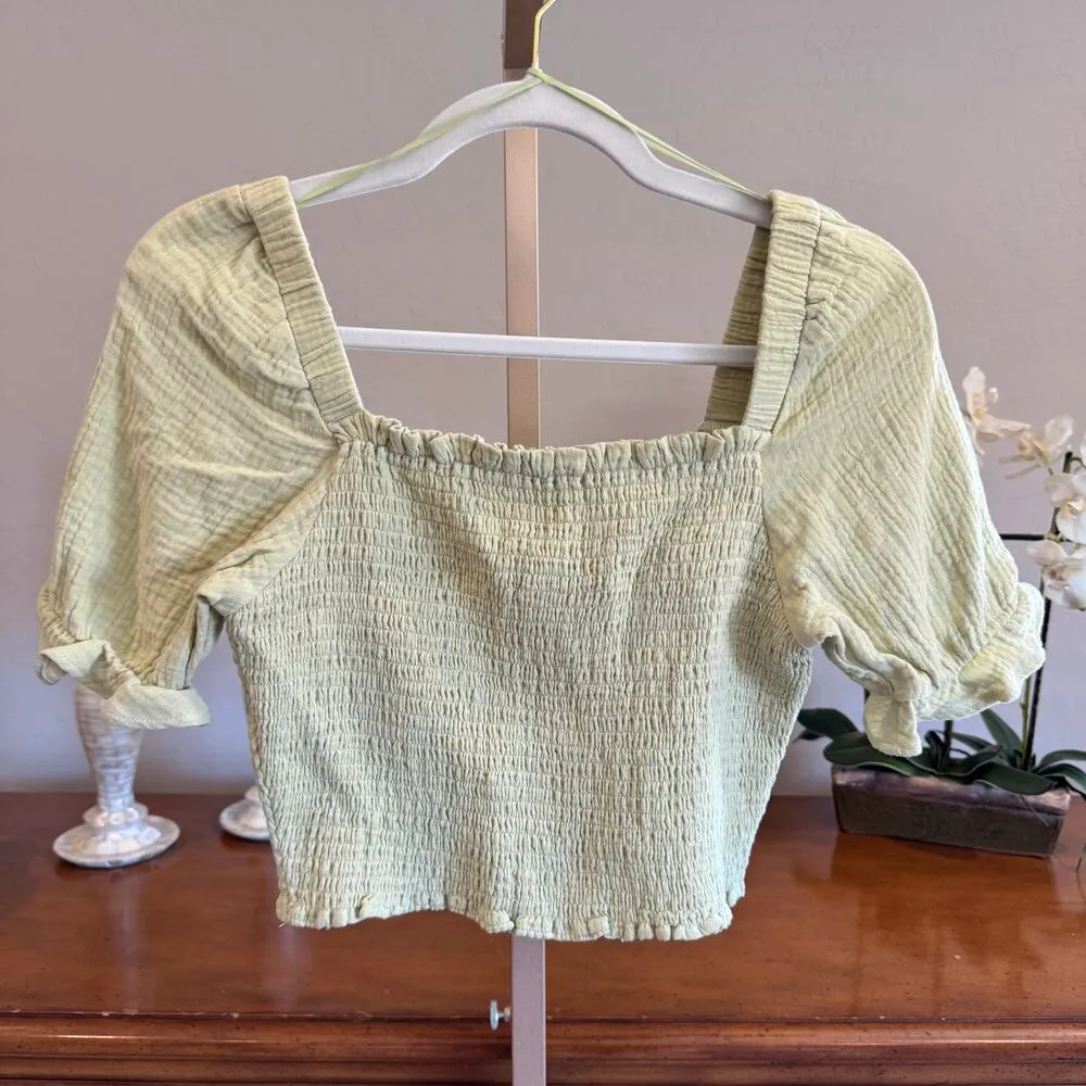 Sadie & Sage Sage Green Smocked Puff Sleeve Crop Top Size S - Image 2