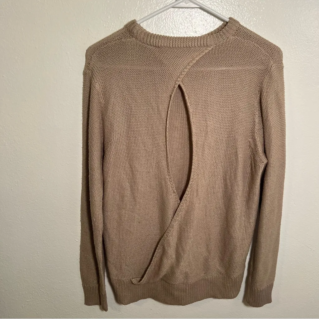 Zara Knit Crewneck Sweater Beige Open Back M - Image 5