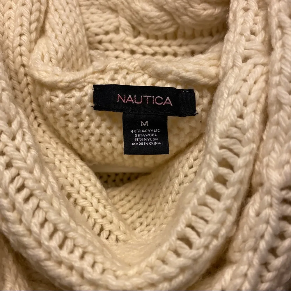 Nautica: Sweater dress - Image 3