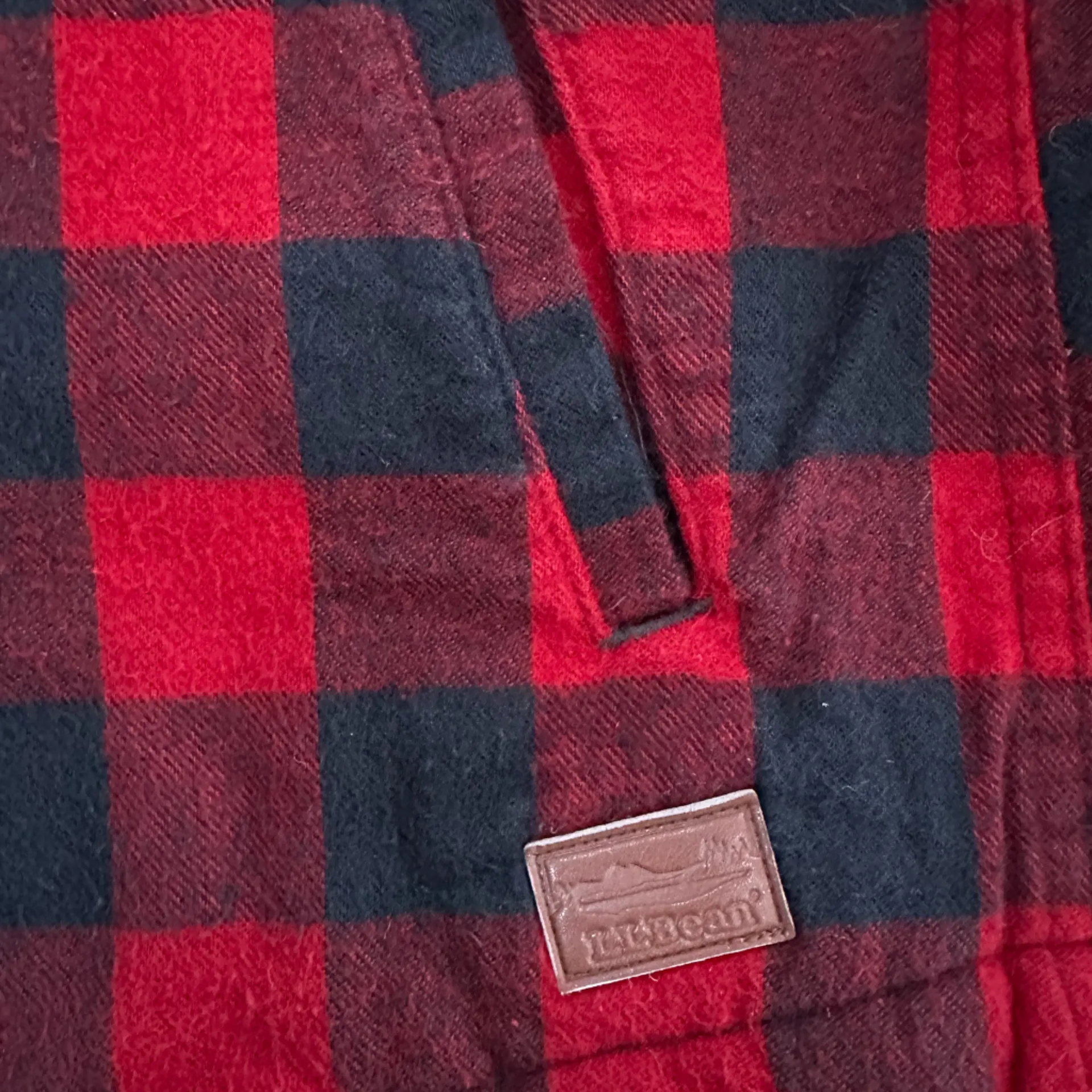 LL Bean Red Black Buffalo Plaid Flannel, Sherpa Lined, Zip Up, Jacket With Hood - Image 5