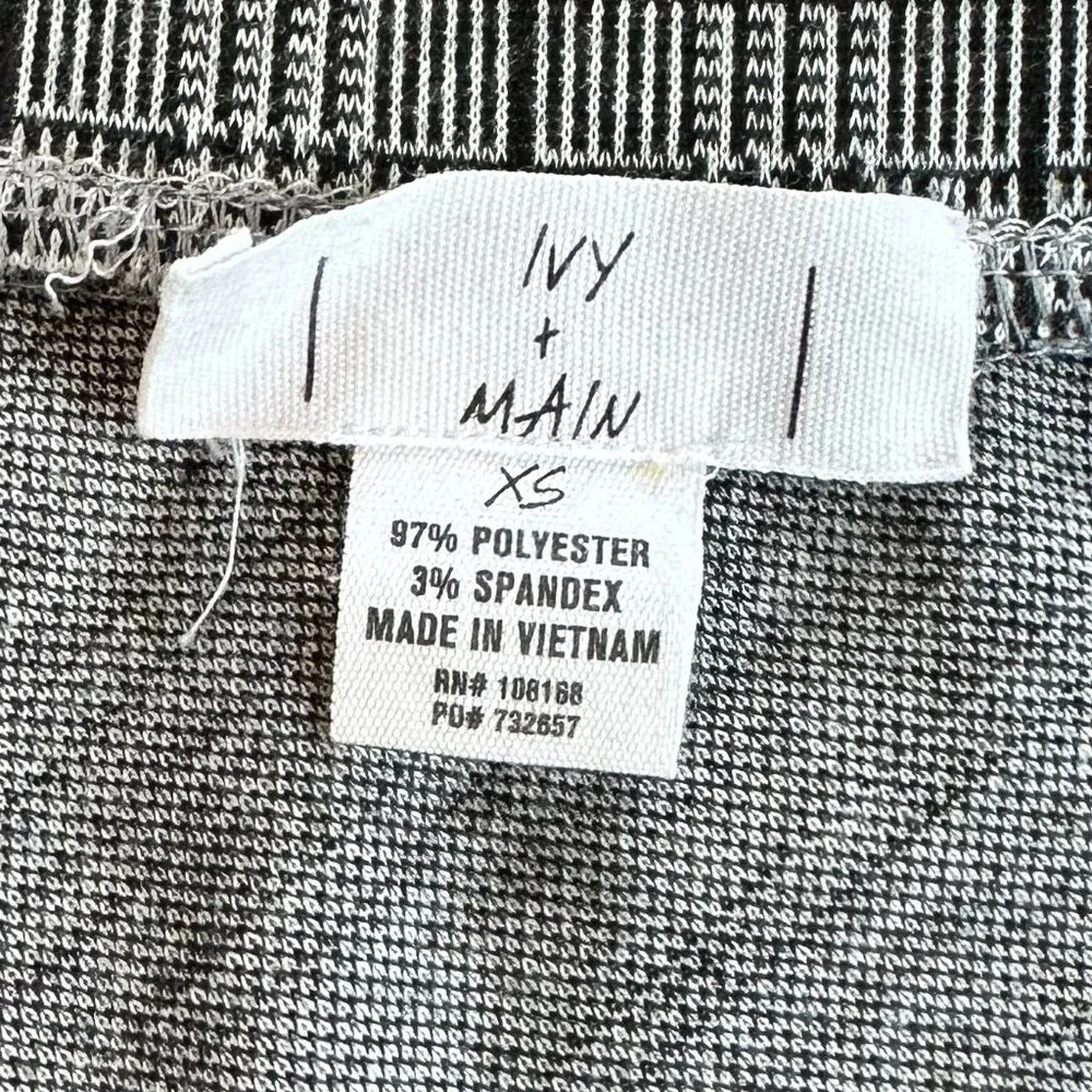 TILLY'S IVY + MAIN Plaid Stretch Mini Skirt - XS - Image 3