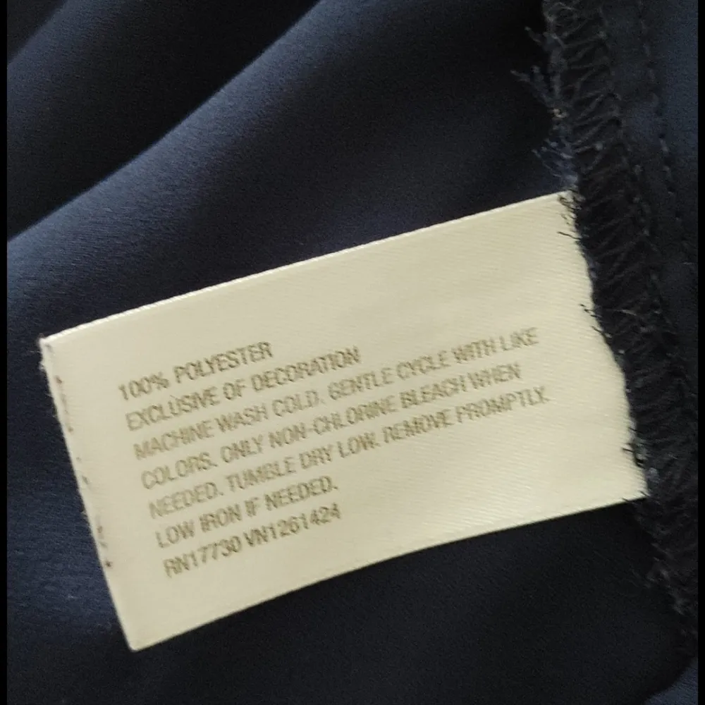 Xhilaration Crochet Top Navy Sleeveless Blouse - Image 7