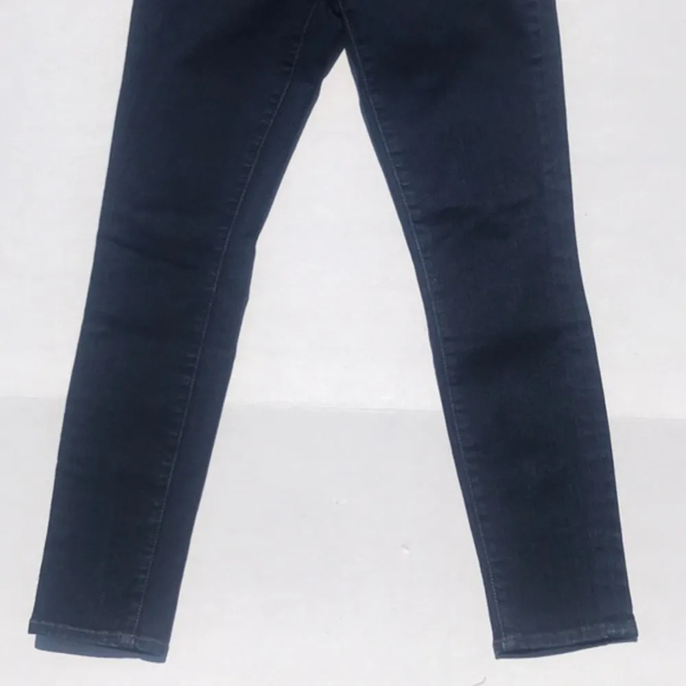 J Brand Midrise Capri Pure Dark Skinny Jeans - Image 5