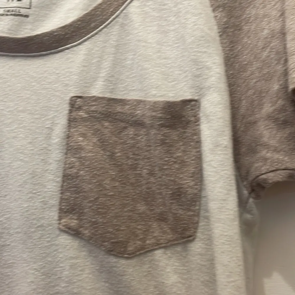 Me to We short sleeve t shirt babydoll t shirt 90’s small - Image 5