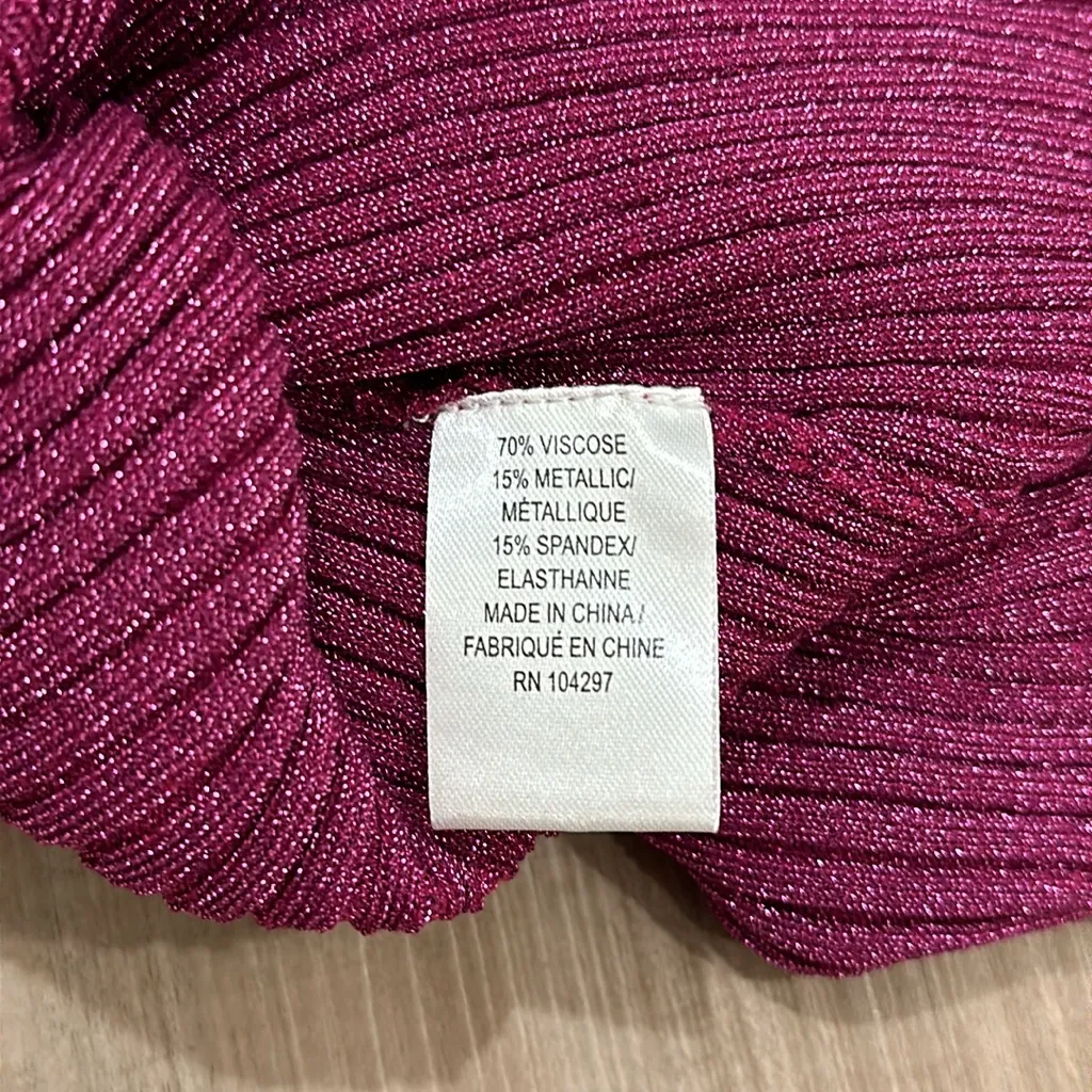 Milly Metallic Mock Neck Stretch Knit Sleeveless Top - Image 4