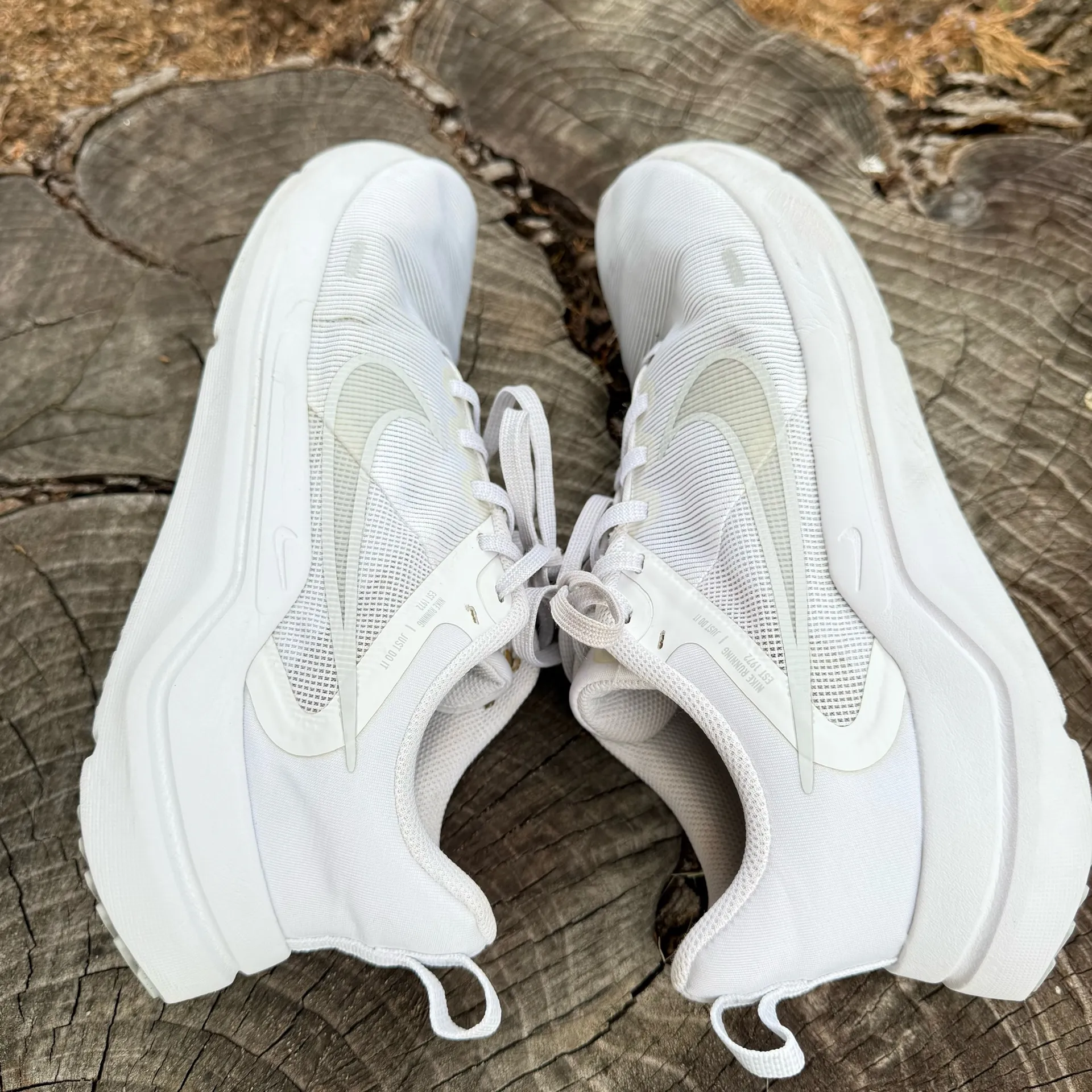 Nike Downshifter 12 Road Running Shoes White/Platinum DD9294 - Image 4